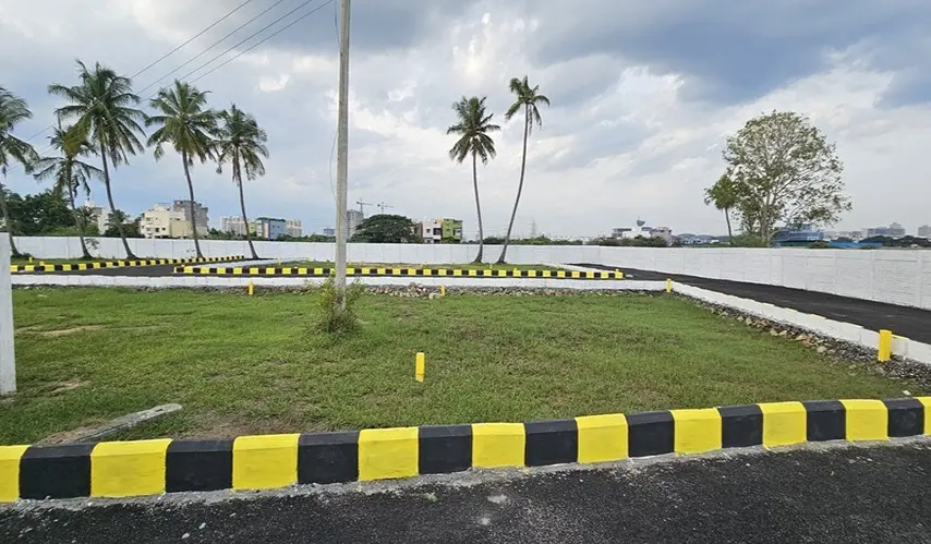 plots-for-sale-in-padur-sathiyam-royal-castle-6