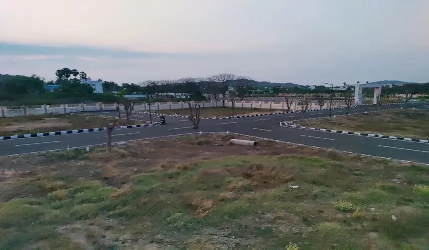 plots-for-sale-in-vandalur-mcp-lake-view-2