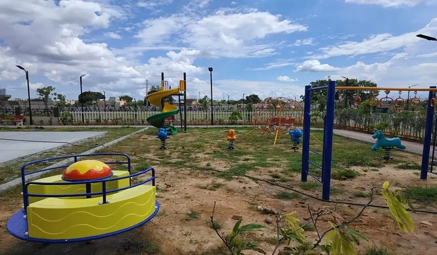 plots-for-sale-in-veppampattu-urban-tree-sunstone-gardens-9